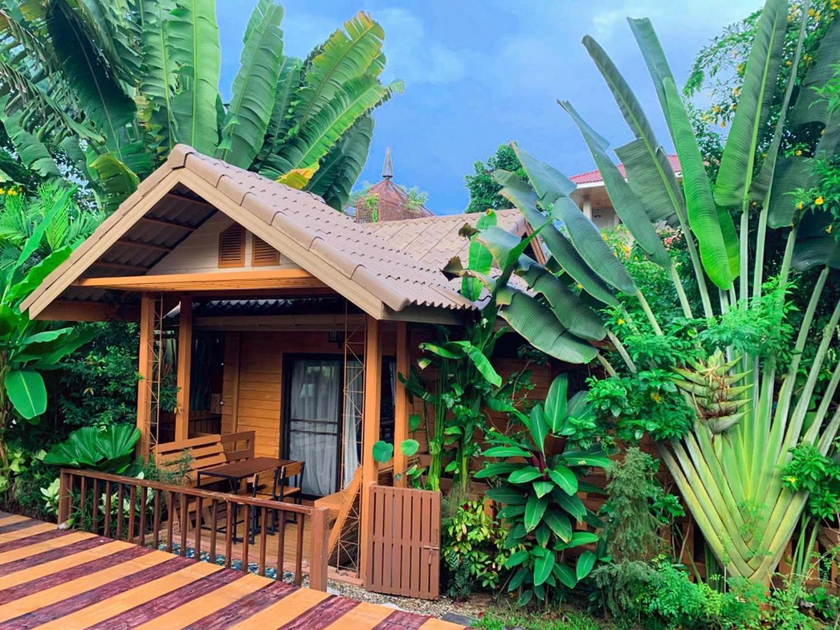 Mana-An Lake Hill Resort มานาอันเลคฮิลล์รีสอร์ต Чиангмай Экстерьер фото