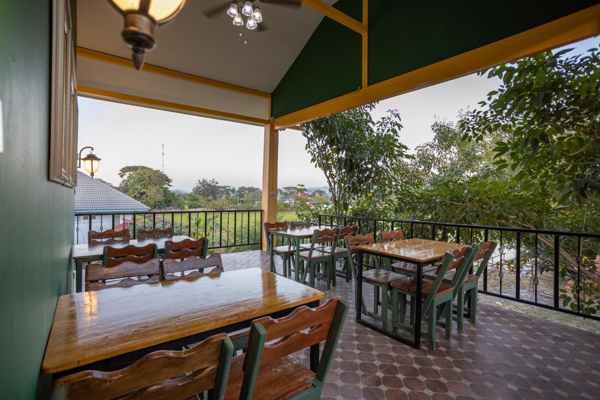 Mana-An Lake Hill Resort มานาอันเลคฮิลล์รีสอร์ต Чиангмай Экстерьер фото