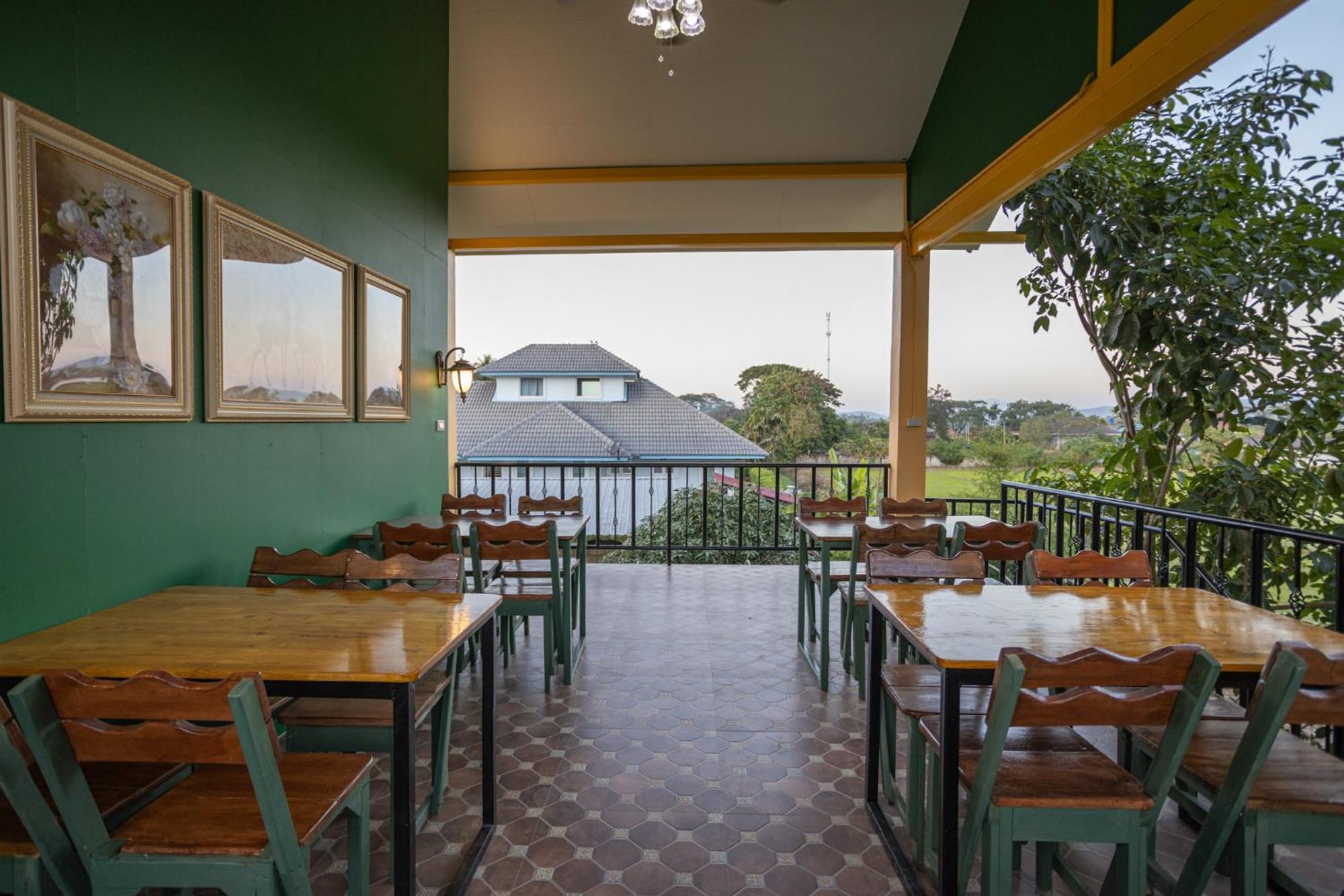 Mana-An Lake Hill Resort มานาอันเลคฮิลล์รีสอร์ต Чиангмай Экстерьер фото